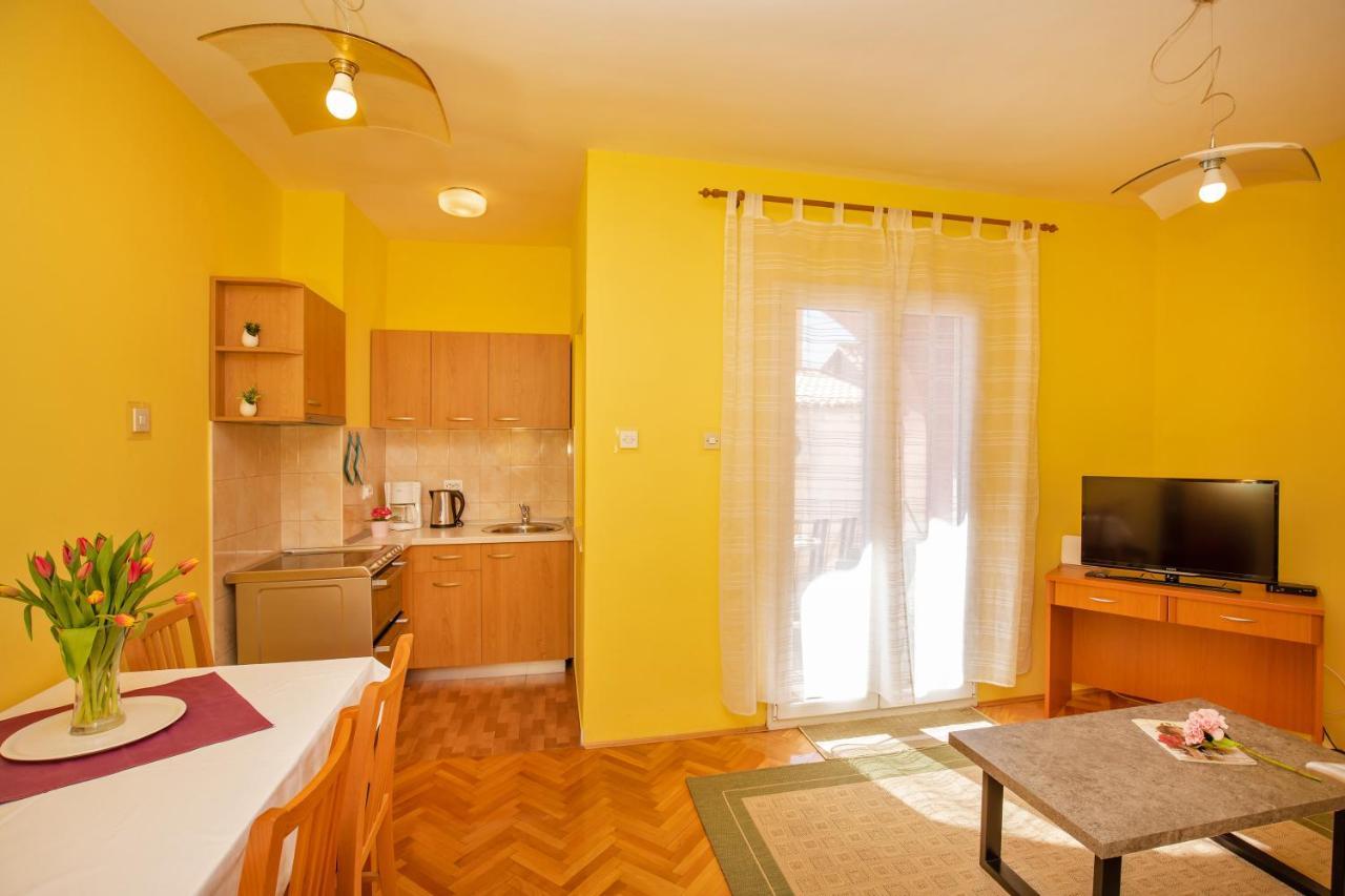 Apartment Ploce Marina ドゥブロブニク エクステリア 写真